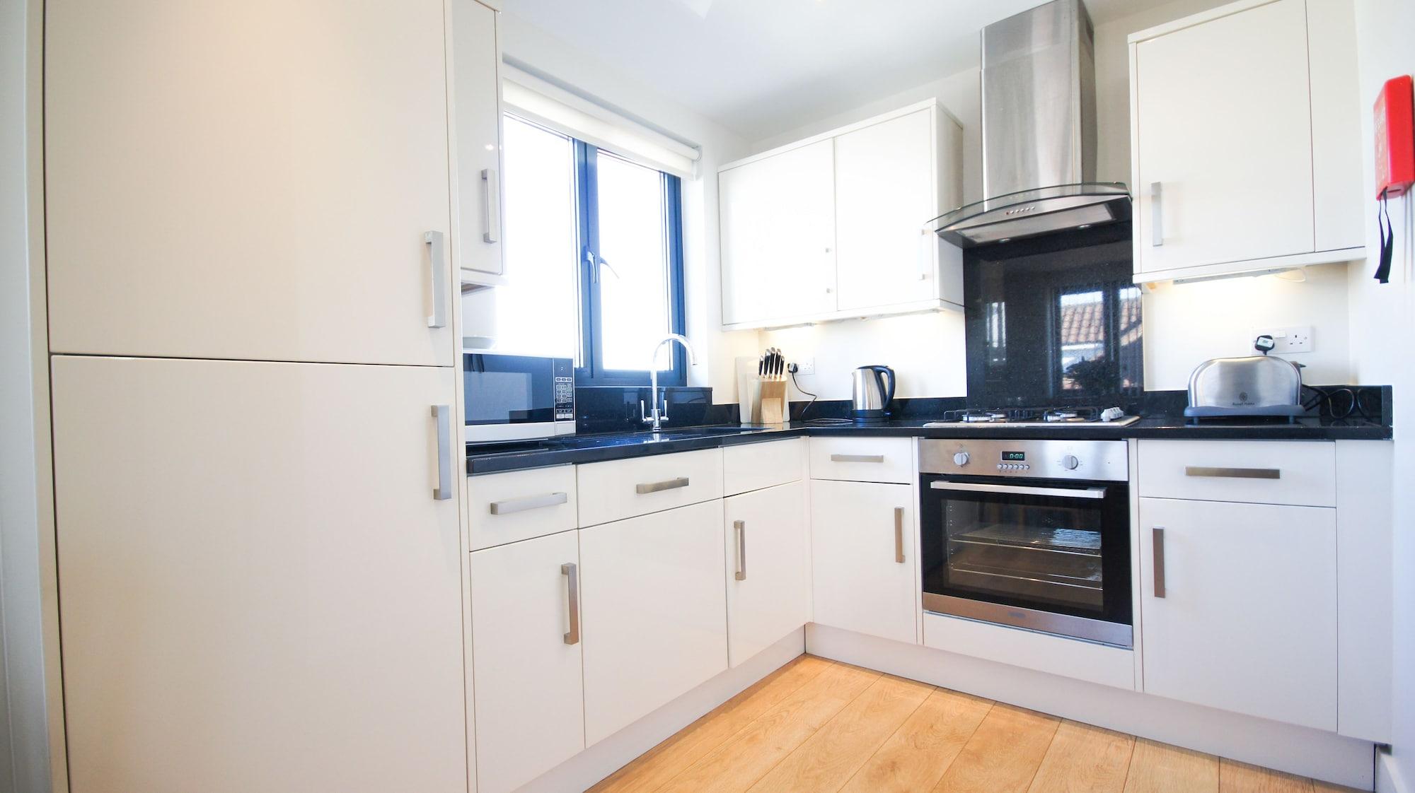 Crompton House Apartments Edgware Bagian luar foto