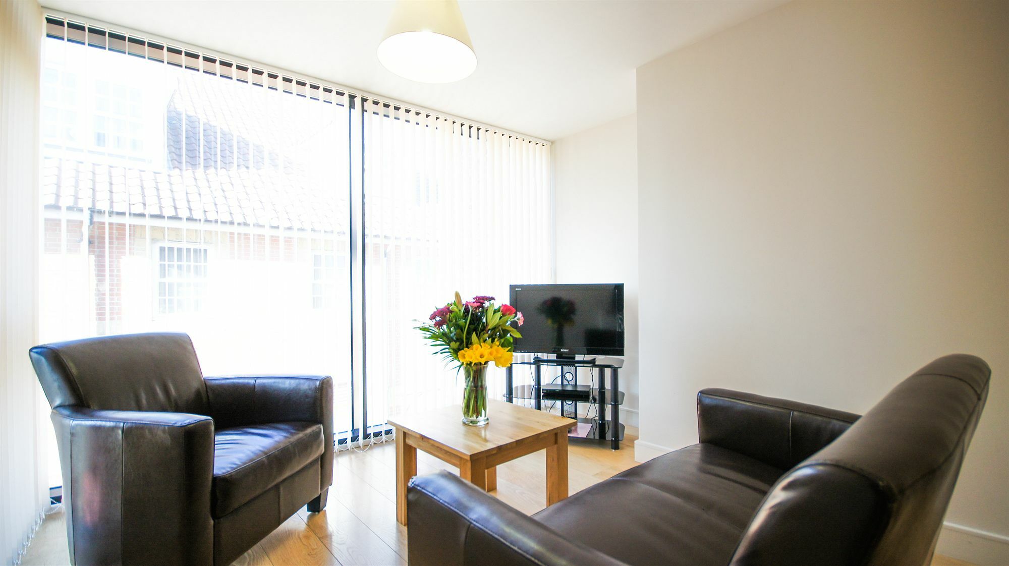 Crompton House Apartments Edgware Bagian luar foto